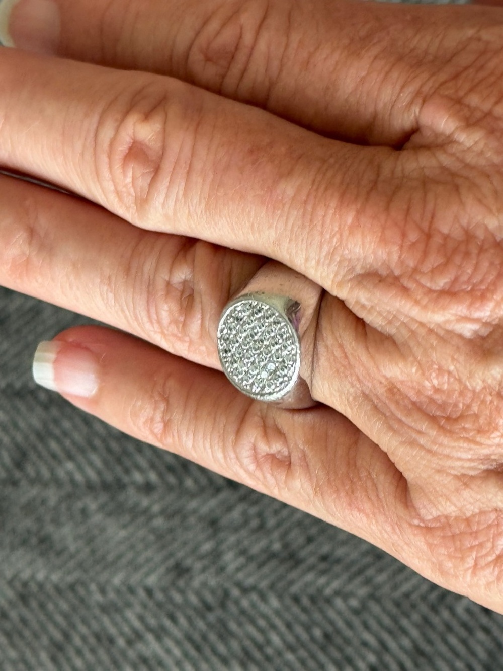 TIFFANY RING KNOCKOFF, PURCHASED IN ROME - Picture 7 of 15